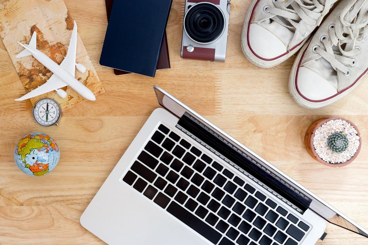 The Pros and Cons of Becoming a Digital Nomad